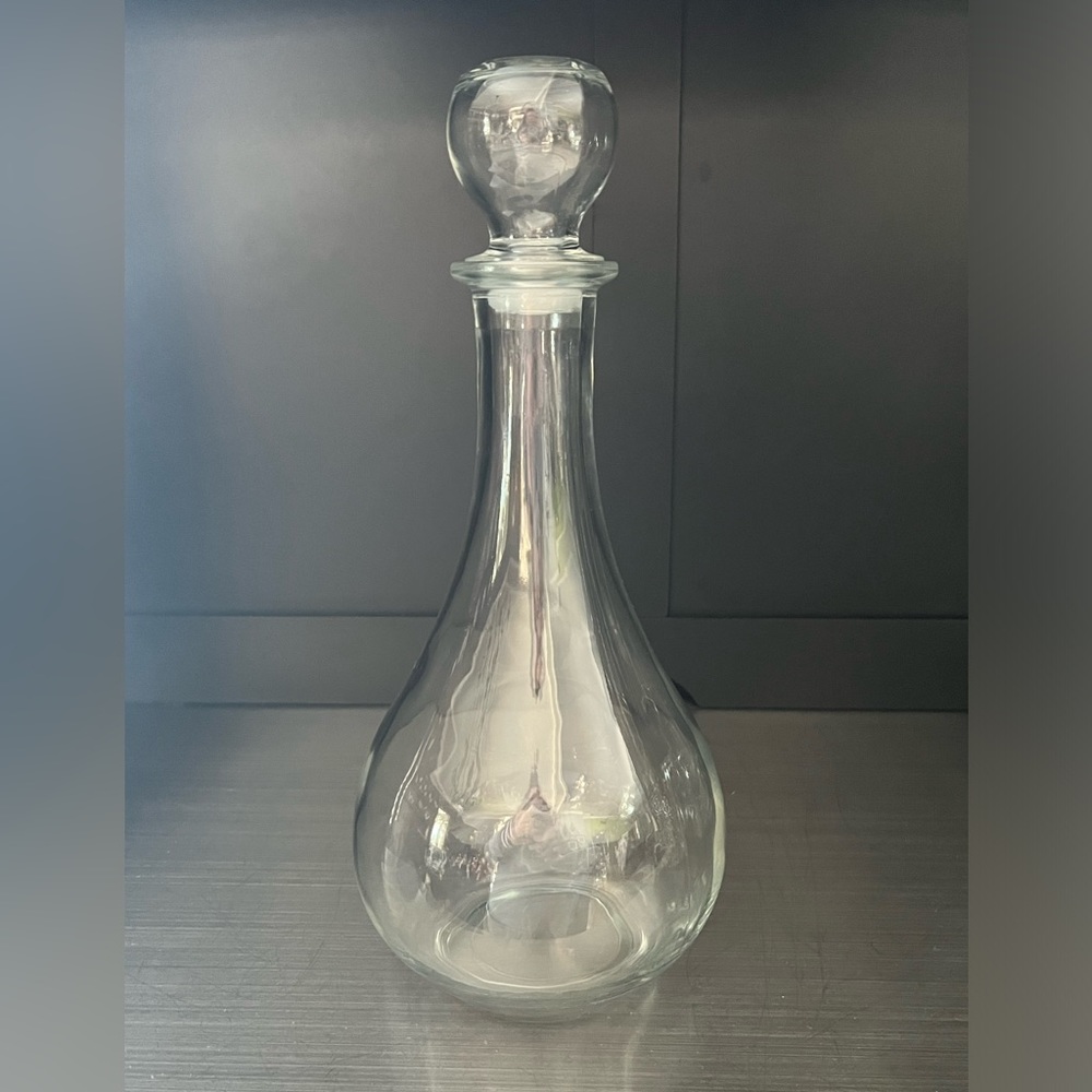 Whiskey Wine Decanters Made In Italy 3 Pieces - Picture 6 of 9